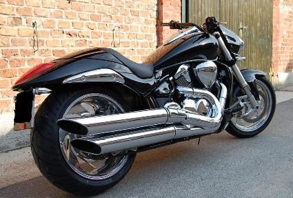 Umgebautes Motorrad Suzuki Intruder M1800R von HK-Technik Kemeter OG - Bild 3 Umgebautes Motorrad Suzuki Intruder M1800R von HK-Technik Kemeter OG - Bild 3