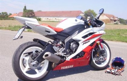 Yamaha YZF-R6 Custom Bike Yamaha YZF-R6 Custom Bike
