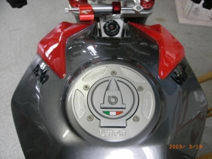 Umgebautes Motorrad Bimota DB 6 Delirio von W.West Performance - Bild 4 Umgebautes Motorrad Bimota DB 6 Delirio von W.West Performance - Bild 4