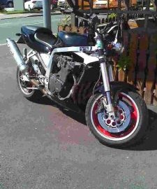 Suzuki GSX-R 1100 Custom Bike Suzuki GSX-R 1100 Custom Bike