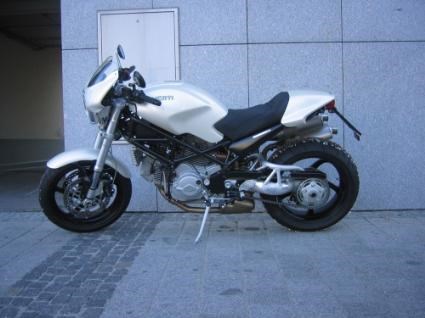 Umgebautes Motorrad Ducati Monster S2R 800 von W.West Performance - Bild 1 Umgebautes Motorrad Ducati Monster S2R 800 von W.West Performance - Bild 1