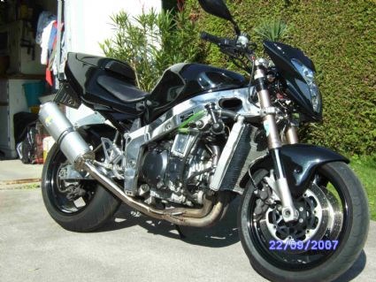 Umgebautes Motorrad Kawasaki ZXR 750 R von JollyJoker82 - Bild 3 Umgebautes Motorrad Kawasaki ZXR 750 R von JollyJoker82 - Bild 3