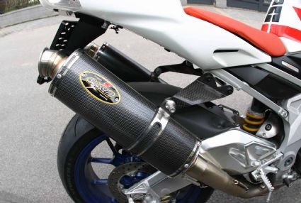 Umgebautes Motorrad Aprilia RSV 1000 Tuono R von eliaselias - Bild 6 Umgebautes Motorrad Aprilia RSV 1000 Tuono R von eliaselias - Bild 6