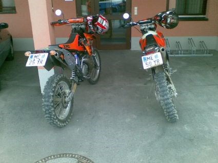Umgebautes Motorrad KTM 380 EGS von Rancid325 - Bild 4 Umgebautes Motorrad KTM 380 EGS von Rancid325 - Bild 4