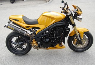 Triumph Speed Triple 1050 Triumph Speed Triple 1050