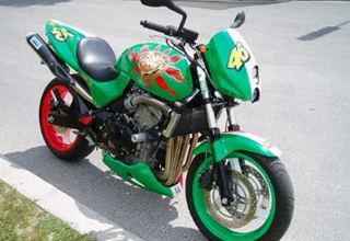 Honda CB 600 F Hornet Honda CB 600 F Hornet