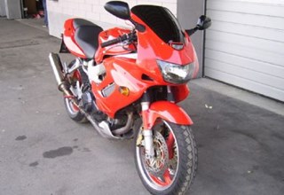 Honda VTR 1000 F Fire Storm Honda VTR 1000 F Fire Storm