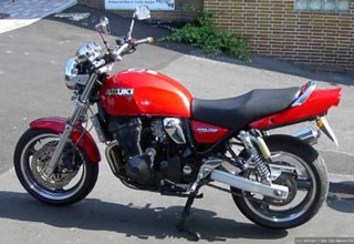 Suzuki GSX 750 Suzuki GSX 750