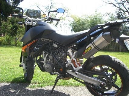 Umgebautes Motorrad KTM 990 Supermoto von gpg1808 - Bild 1 Umgebautes Motorrad KTM 990 Supermoto von gpg1808 - Bild 1