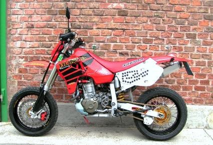 Umgebautes Motorrad Honda XR 650 R Supermoto von HK-Technik Kemeter OG - Bild 1 Umgebautes Motorrad Honda XR 650 R Supermoto von HK-Technik Kemeter OG - Bild 1