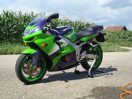 Umgebautes Motorrad Kawasaki Ninja ZX-6R von hwerner - Bild 3 Umgebautes Motorrad Kawasaki Ninja ZX-6R von hwerner - Bild 3