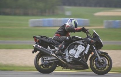 Yamaha FZS 1000 Fazer Custom Bike Yamaha FZS 1000 Fazer Custom Bike