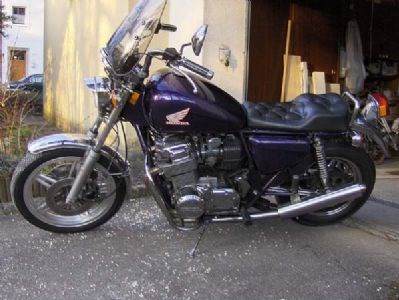 Umgebautes Motorrad Honda CB 750 von gogospario - Bild 1