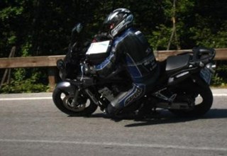 Yamaha FZS 1000 Fazer Yamaha FZS 1000 Fazer