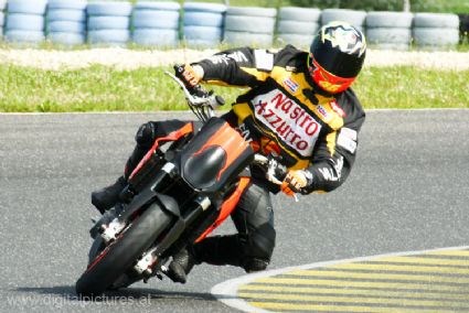 Umgebautes Motorrad KTM 990 Super Duke von SuperDuke091 - Bild 7 Umgebautes Motorrad KTM 990 Super Duke von SuperDuke091 - Bild 7