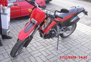 KTM 640 LC4 Supermoto KTM 640 LC4 Supermoto