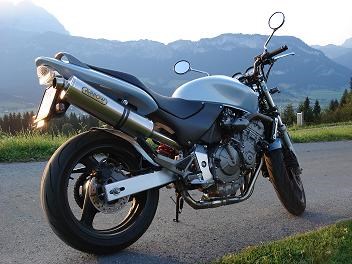 Umgebautes Motorrad Honda CB 600 F Hornet von Cris01 - Bild 2 Umgebautes Motorrad Honda CB 600 F Hornet von Cris01 - Bild 2