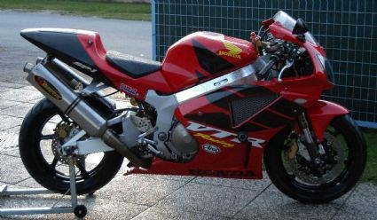 Umgebautes Motorrad Honda VTR 1000 SP-1 von SmartGeorg - Bild 4