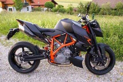 Umgebautes Motorrad KTM 990 Super Duke von goofy990 - Bild 2 Umgebautes Motorrad KTM 990 Super Duke von goofy990 - Bild 2