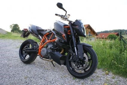 Umgebautes Motorrad KTM 990 Super Duke von goofy990 - Bild 3 Umgebautes Motorrad KTM 990 Super Duke von goofy990 - Bild 3