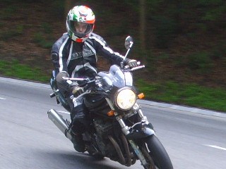 Umgebautes Motorrad Suzuki Bandit 600 von gebrauchtmotorradinserat_tps_397367 - Bild 2 Umgebautes Motorrad Suzuki Bandit 600 von gebrauchtmotorradinserat_tps_397367 - Bild 2