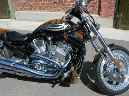 Umgebautes Motorrad Harley-Davidson V-Rod VRSCA von HK-Technik Kemeter OG - Bild 5 Umgebautes Motorrad Harley-Davidson V-Rod VRSCA von HK-Technik Kemeter OG - Bild 5