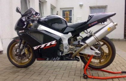 Honda VTR 1000 SP-1 Custom Bike Honda VTR 1000 SP-1 Custom Bike