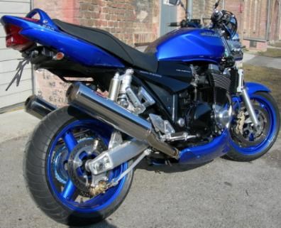 Umgebautes Motorrad Suzuki GSX 1400 von HK-Technik Kemeter OG - Bild 3 Umgebautes Motorrad Suzuki GSX 1400 von HK-Technik Kemeter OG - Bild 3