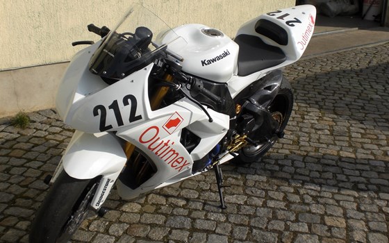 Umgebautes Motorrad Kawasaki Ninja ZX-10R von Motorrad Service Scheibe - Bild 4 Umgebautes Motorrad Kawasaki Ninja ZX-10R von Motorrad Service Scheibe - Bild 4