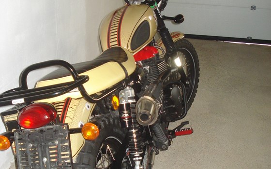 Umgebautes Motorrad Triumph Scrambler von christoph gruber - Bild 1 Umgebautes Motorrad Triumph Scrambler von christoph gruber - Bild 1