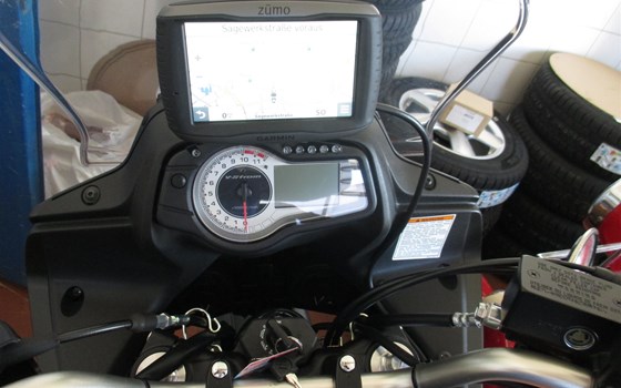 Umgebautes Motorrad Suzuki V-Strom 650 von Motorrad Eschlberger - Bild 9 Umgebautes Motorrad Suzuki V-Strom 650 von Motorrad Eschlberger - Bild 9