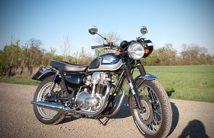 Kawasaki W 650 Custom Bike Kawasaki W 650 Custom Bike