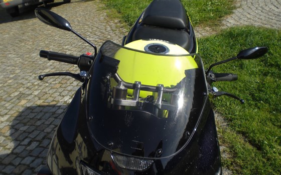 Umgebautes Motorrad Kawasaki ZX-9R Ninja von Motorrad Service Scheibe - Bild 2 Umgebautes Motorrad Kawasaki ZX-9R Ninja von Motorrad Service Scheibe - Bild 2