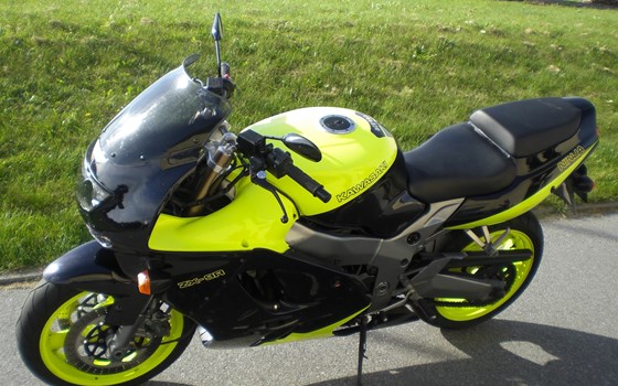 Umgebautes Motorrad Kawasaki ZX-9R Ninja von Motorrad Service Scheibe - Bild 4 Umgebautes Motorrad Kawasaki ZX-9R Ninja von Motorrad Service Scheibe - Bild 4