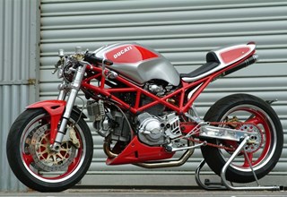 Ducati Monster 1000 S