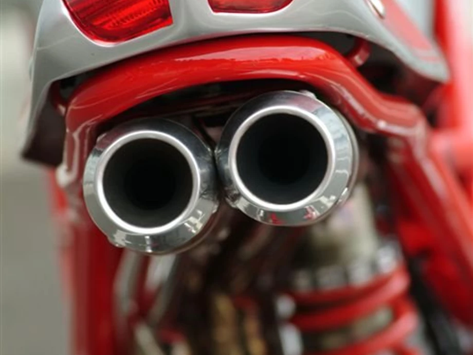 Umbgebautes Motorrad Ducati Monster 1000 S Bild 3: Umbgebautes Motorrad Ducati Monster 1000 S
