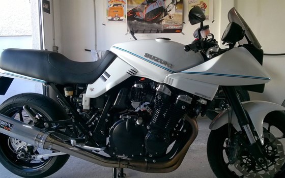 Umgebautes Motorrad Suzuki GSX 1100S Katana von Katana1967 - Bild 1 Umgebautes Motorrad Suzuki GSX 1100S Katana von Katana1967 - Bild 1