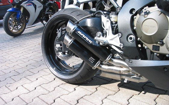 Umgebautes Motorrad Honda CBR1000RR Fireblade von Motorrad-Wagner - Bild 2 Umgebautes Motorrad Honda CBR1000RR Fireblade von Motorrad-Wagner - Bild 2