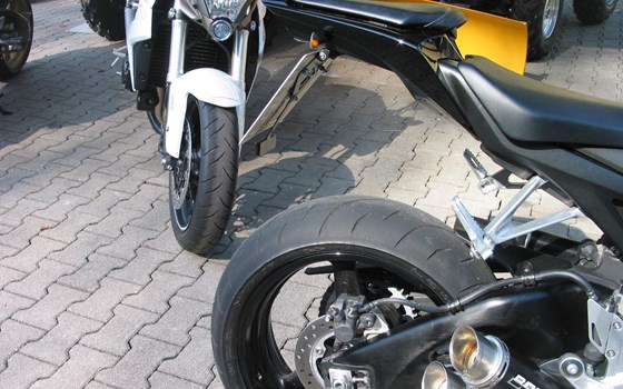 Umgebautes Motorrad Honda CBR1000RR Fireblade von Motorrad-Wagner - Bild 5 Umgebautes Motorrad Honda CBR1000RR Fireblade von Motorrad-Wagner - Bild 5