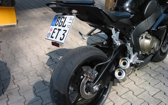 Umgebautes Motorrad Honda CBR1000RR Fireblade von Motorrad-Wagner - Bild 6 Umgebautes Motorrad Honda CBR1000RR Fireblade von Motorrad-Wagner - Bild 6