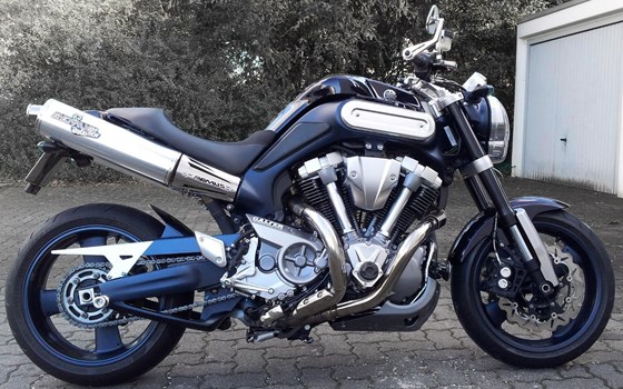 Umgebautes Motorrad Yamaha MT-01 von blacklacero - Bild 2 Umgebautes Motorrad Yamaha MT-01 von blacklacero - Bild 2