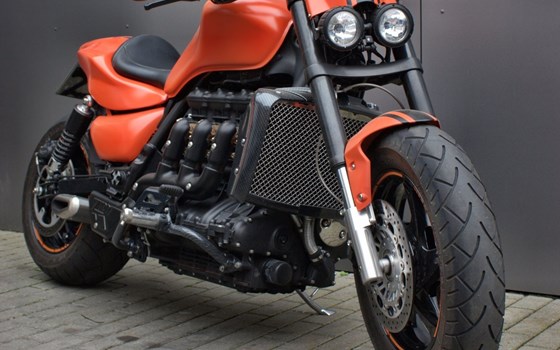Umgebautes Motorrad Triumph Rocket III von MSG Moto-Shop-Gera TEAM BAUCH OHG - Bild 3 Umgebautes Motorrad Triumph Rocket III von MSG Moto-Shop-Gera TEAM BAUCH OHG - Bild 3