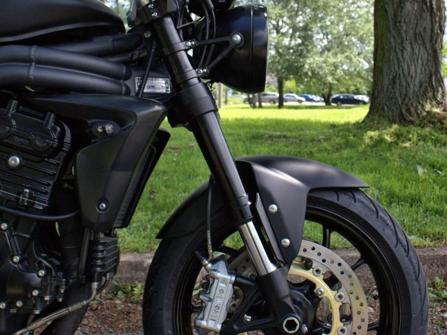 Umbgebautes Motorrad Triumph Speed Triple 1050 Bild 10: Umbgebautes Motorrad Triumph Speed Triple 1050