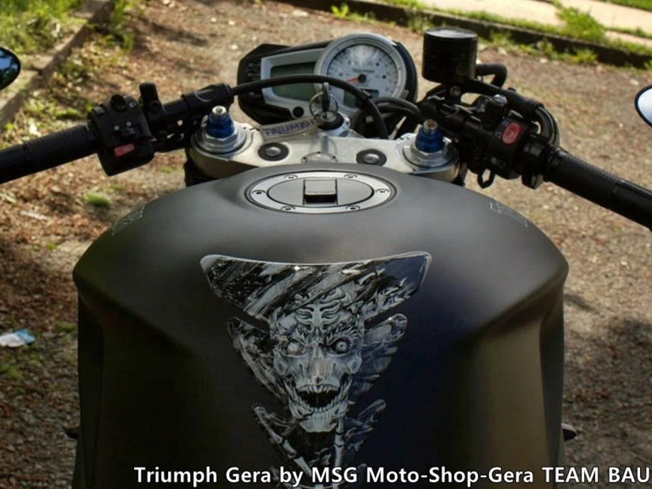 Umbgebautes Motorrad Triumph Speed Triple 1050 Bild 6: Umbgebautes Motorrad Triumph Speed Triple 1050