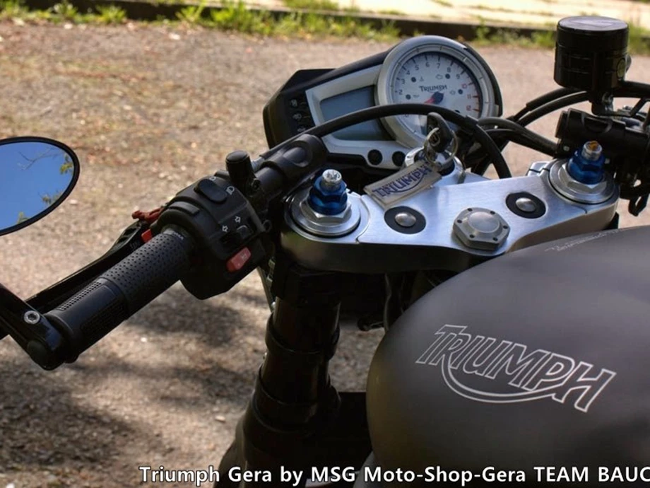 Umbgebautes Motorrad Triumph Speed Triple 1050 Bild 7: Umbgebautes Motorrad Triumph Speed Triple 1050