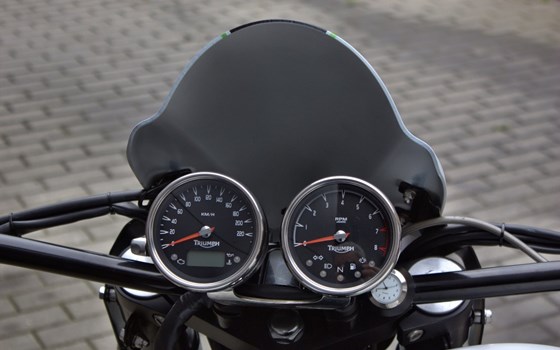 Umgebautes Motorrad Triumph Rocket III von MSG Moto-Shop-Gera TEAM BAUCH OHG - Bild 11 Umgebautes Motorrad Triumph Rocket III von MSG Moto-Shop-Gera TEAM BAUCH OHG - Bild 11