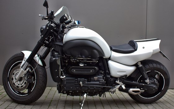 Umgebautes Motorrad Triumph Rocket III von MSG Moto-Shop-Gera TEAM BAUCH OHG - Bild 2 Umgebautes Motorrad Triumph Rocket III von MSG Moto-Shop-Gera TEAM BAUCH OHG - Bild 2