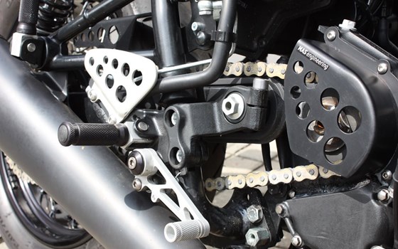 Umgebautes Motorrad Triumph Thruxton von MSG Moto-Shop-Gera TEAM BAUCH OHG - Bild 17 Umgebautes Motorrad Triumph Thruxton von MSG Moto-Shop-Gera TEAM BAUCH OHG - Bild 17