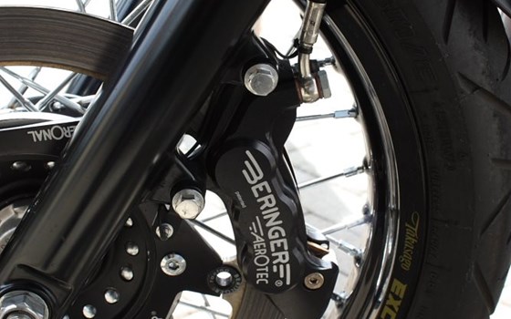Umgebautes Motorrad Triumph Thruxton von MSG Moto-Shop-Gera TEAM BAUCH OHG - Bild 15 Umgebautes Motorrad Triumph Thruxton von MSG Moto-Shop-Gera TEAM BAUCH OHG - Bild 15