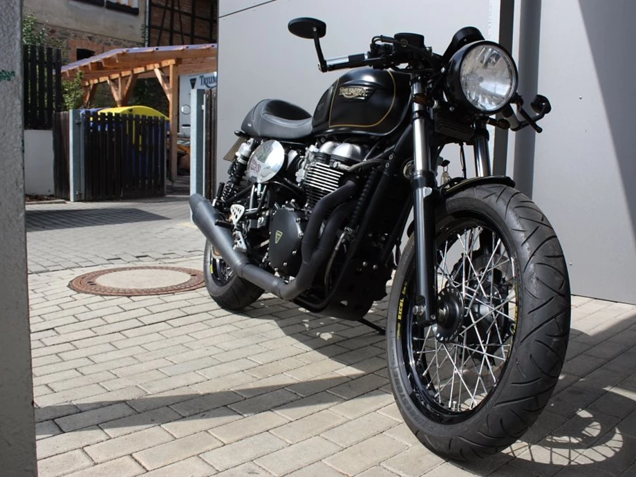 Umbgebautes Motorrad Triumph Thruxton Bild 1: Umbgebautes Motorrad Triumph Thruxton